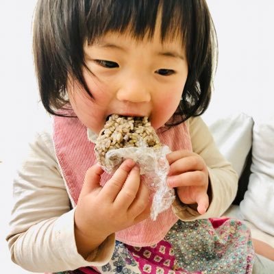 マゴワヤサシイキッチンここから 垂水ジェームス山店（通称ここたる）！ここたるは、子育て中のママが働く身体に優しいお弁当屋さん。マゴワヤサシイ メインと5種の副菜が入った日替わり弁当を販売しています♡ 655-0873 神戸市垂水区青山台5-3-20 MR.JAMES BLD 1F 102 ☎︎078-585-8781