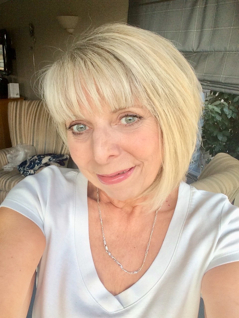 JulieGooch9's profile picture. 