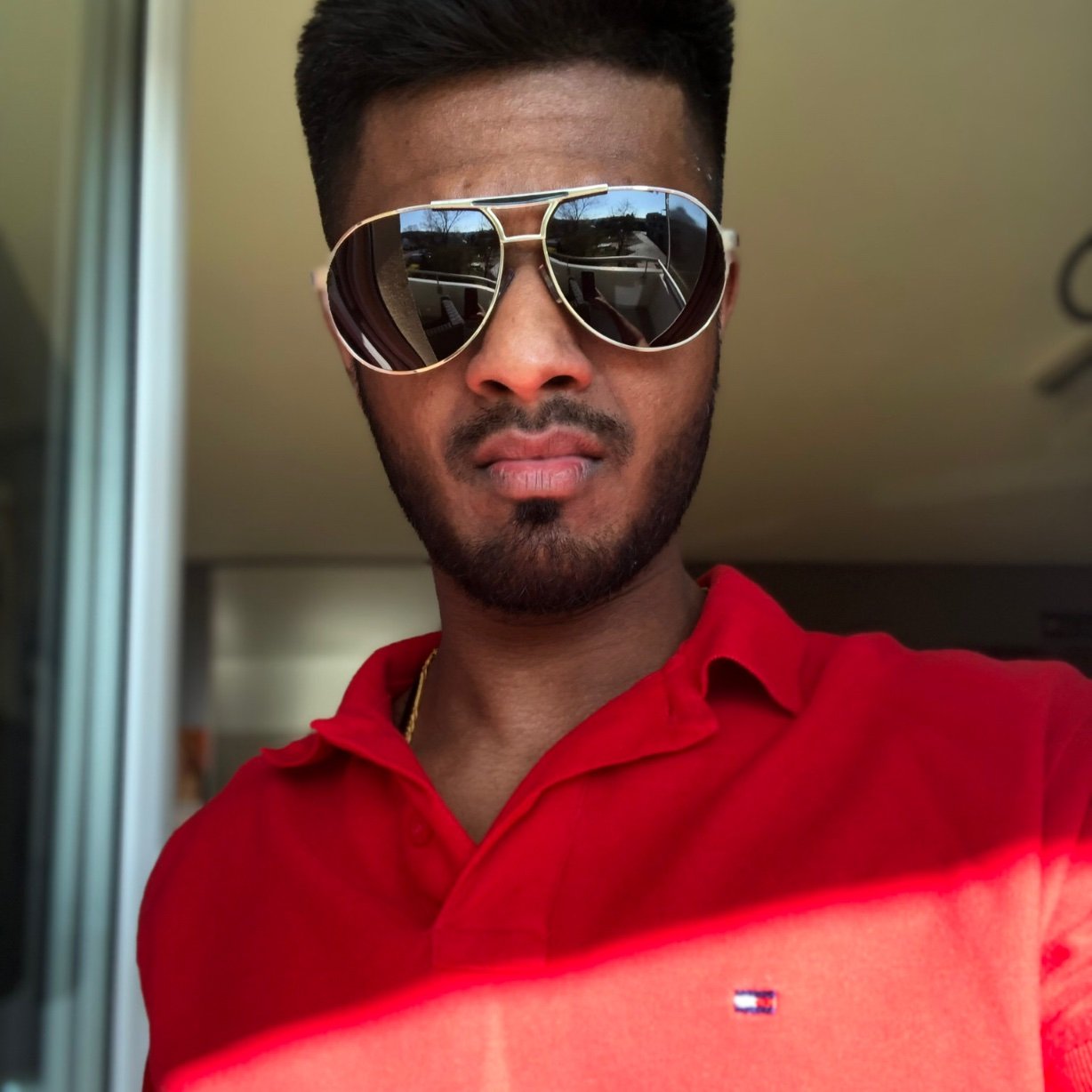 kevin_13j's profile picture. 🌏 exactly in Zurich, Switzerland 👑 👏🏽 every second is my Chance to move my Life 💪🏽💥Follow me for more info 💥