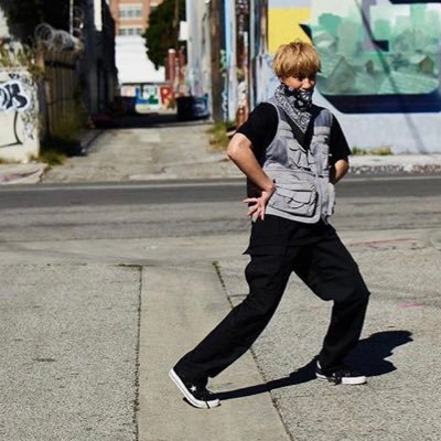 ZaiDCIp1P0OXTbG's profile picture. 