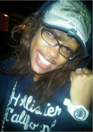 RyssaFOREVER_'s profile picture. Dont wanna be thee Queen , ii Just wanna Live Like one .