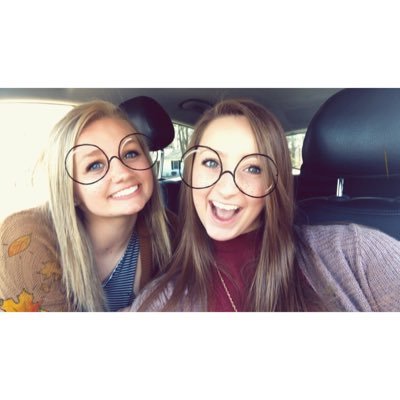 LissieLauer's profile picture. • Slippery Rock University ‘21 • https://t.co/k32ADL5jPU