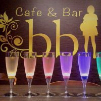 Cafe&B…