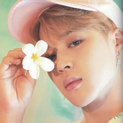 ₊ ⊱ Miki ⁺ ⊰ ⊱ ✦ ʙᴛs sᴛᴀɴᴅs ғᴏʀ ʙɪᴛᴄʜ, ᴛʜᴇʀᴇ’s sᴇᴠᴇɴ ⁺ ∽