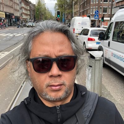 inyourdeathbed's profile picture. I comment, I forget things | Owner of a Live Stream Sport Production House | My first booze is at 10:30 am