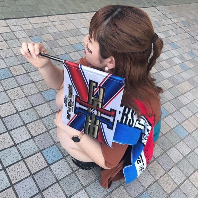 yun36__jsb's profile picture. 中日美容 (tb1-2)