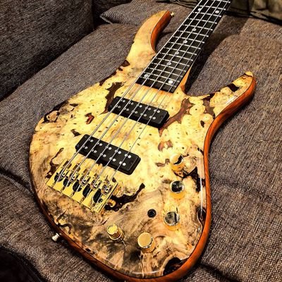 wakupon's profile picture. 使い方が未だによく分からん。
おっさん確定。