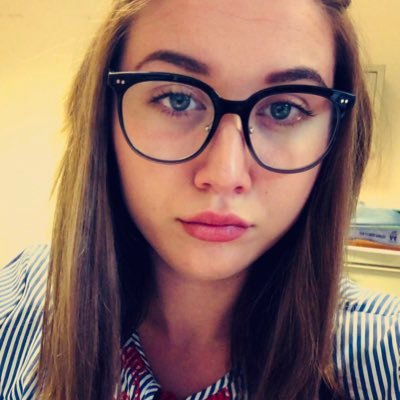 Carolin89883242's profile picture. 