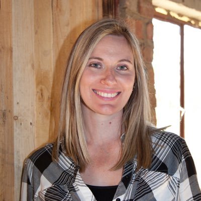 passionate about creating a better workplace, industrial psychologist, wife to @riaan_dp, Mommy,living our best life