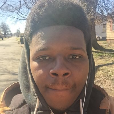 😎I’m a Rapper on the comeup 🎤 🔥💯. single❤️ amosc:Mkeceodro28