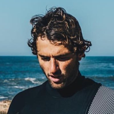 romerovicente's profile picture. Pro Surfer