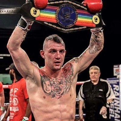 pro boxer 🥊👊 former undefeated Commonwealth champion and International WBC champion🥊