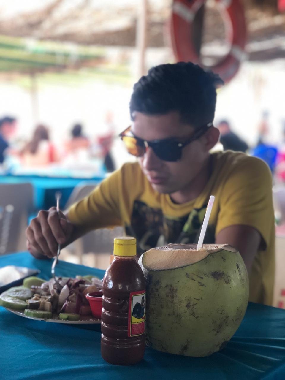 emmanuelro1999h's profile picture. 