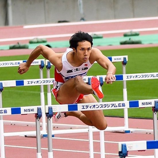 syuuishi's profile picture. 富士通 110mH