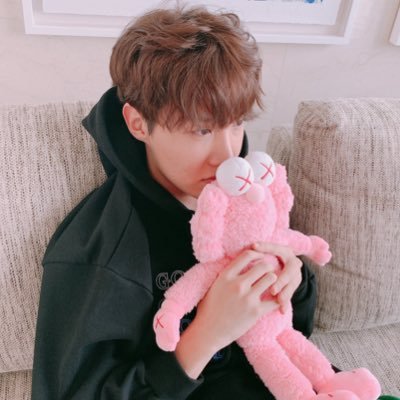 Im_MimMim_'s profile picture. Fan Account // Artist // OT7