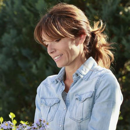 annsandersagh's profile picture. With the endless passion for natural living, I - Ann Sanders has come up with the idea of creating AGreenHand. Being the founder and editor of