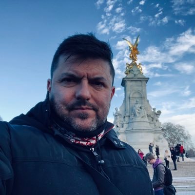 jgisaza's profile picture. Economista del desarrollo, enamorado de la vida, mi familia y la música