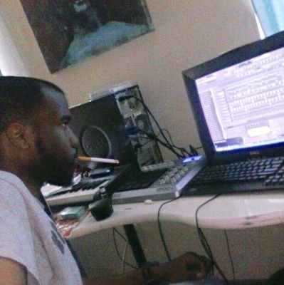 33 YR OLD BEAT MAKER/PRODUCER FROM BMORE WHO WORKEDMR.MARCELO(JETLIFE),RSNY(PLAYED ON HOT97,TAY ROC &AVE(CAVEGANG)(URL) & MORE,,IM FOCUSED AROUND THIS TIME