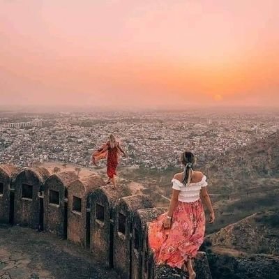 MukeshR42664241's profile picture. my owen bus.