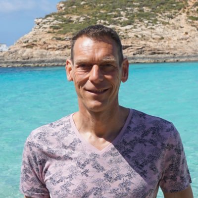 _richard68's profile picture. 