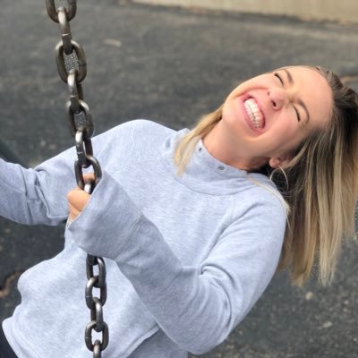 cottle_hayley's profile picture. mediocre mom living for nap time