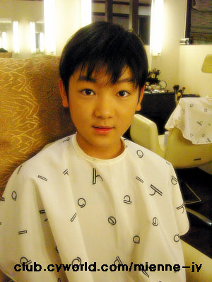 domathkim's profile picture. Simple Smiling And Friendly Shy Person
But Funny If Were Close...