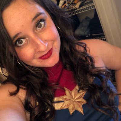 mika2013's profile picture. Disney, attempts at fitness, and nerdiness.