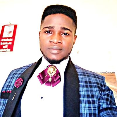 A blend of fun facts & wise wisdom. 🐣🐤🐥🕊️ Never add womanizing to the hustle. It delay's GOD's blessings. Instagram @Johnny2blinks