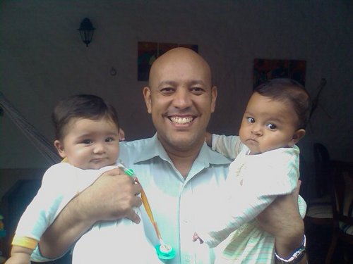 Lic. en Ciencias Nauticas
Padre, Esposo, Hijo y PANA
Soñador, Emprendedor
#HagamosQueCadaDiaCuente