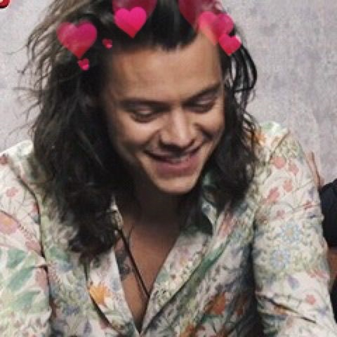 rpgx_larry's profile picture. ▹bora jogar rpg larry bro. chama na dm 🌸◃