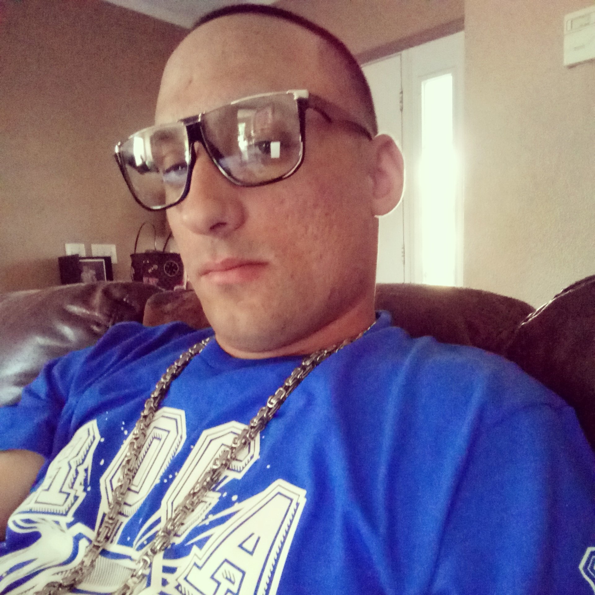 Creyente/Compositor/Musica Sacra Urbana/M.J.A.Y/Insta @mjayelleon1 Network Marketing