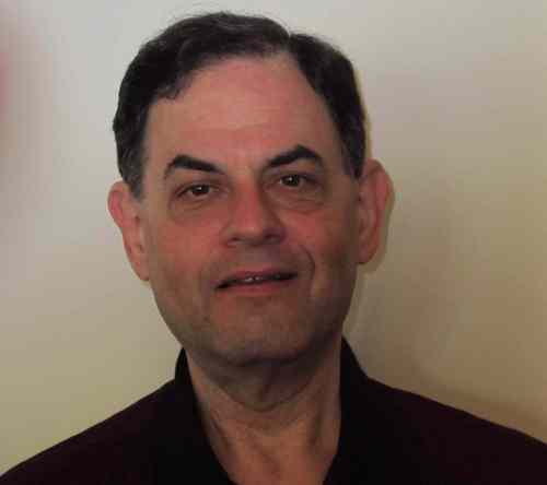 SpreadtheInfo's profile picture. Hi.  I am involved in Internet Marketing and professional investing.  My hobbies include marketing, investing, writing articles and ebooks.