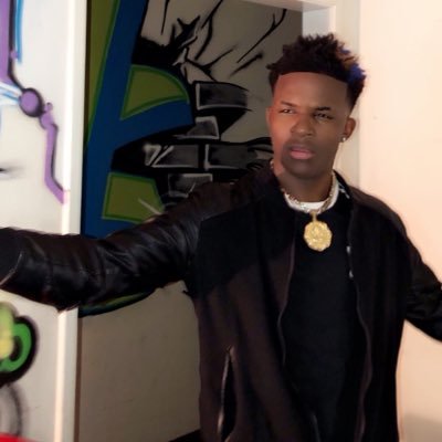 littyland_'s profile picture. 