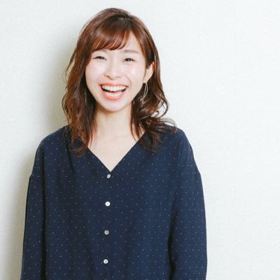 司会、ラジオパーソナリティ、美容専門学校講師などをしています🎤食べるのも呑むのも大好き🍷🍺🍶