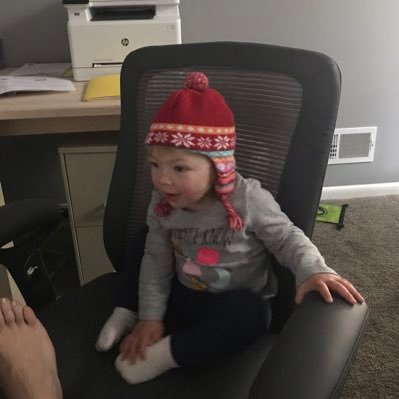 I am a dad to a beautiful daughter, and husband to a beautiful wife | Gamer | New streamer (https://t.co/EJh3Hnqjn6)| All around chill dude|