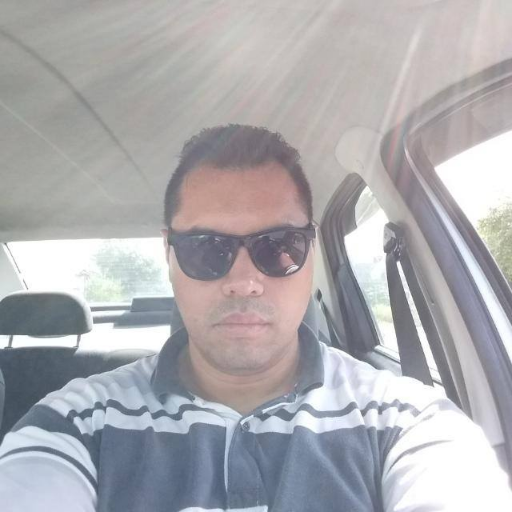 Jipeiro, Capoeirista, karate, judoca, Gestor, Consultor, SUD e fã de Tecnologia.