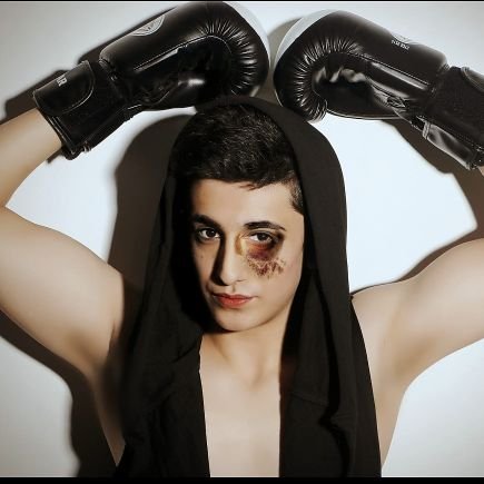 Malikdiyebiri1's profile picture. varlığın ödül,yokluğun ölüm ⚫⚪🦅