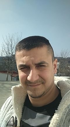 L2PR4WlrRO3B7mh's profile picture. пич