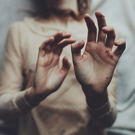 HarlowAngelED's profile picture. [ I think I broke myself ]