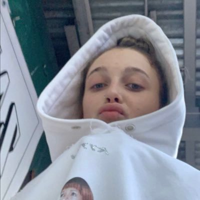 chambiehoes's profile picture. FOLLOW @FRUITYGRAYSON TO KEEP THIS FOLLOW🚫🧢😳