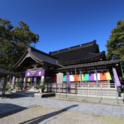北陸地方石川県と富山県の県境にある高野山真言宗の寺院、倶利迦羅不動寺の公式アカウントです。 開山1,300年の古刹不動霊場。山頂本堂と鳳凰殿があります。大倶利伽羅を推しています。本物アカウントは2017年6月からTwitterを利用しています。
