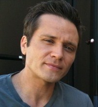 DetK_Ryan's profile picture. Detective Kevin Ryan with the NYPD. Engaged to @DrS_Brown, father to @msjen_Ryan