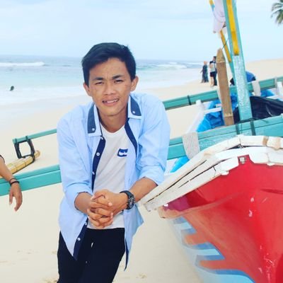 adikurnia97's profile picture. 