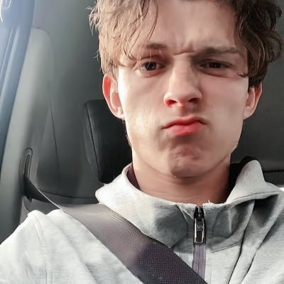 asgardsliar's profile picture. good old-fashioned lover girl