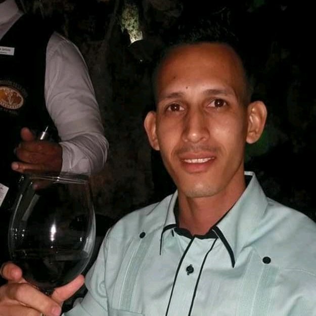 nomada_951's profile picture. 