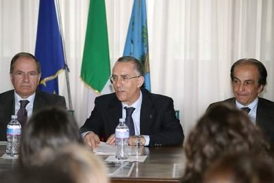 essere sincero con me, onesto e umile, quindi siamo amici