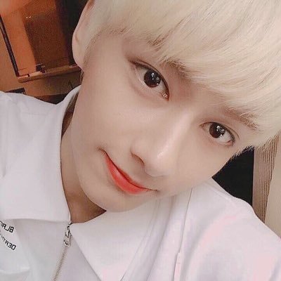 l9pmxF34epWMJ7K's profile picture. SEVENTEEN💎.◌