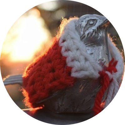 yk4942's profile picture. 理工系修士卒(UEC15卒,17了)→某グループクレカ会社→小さな会社のSE 『ひゆ』やら。ローカル垢なので、知り合いのみ