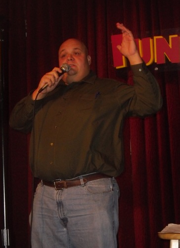 jimosako's profile picture. Father, Husband, Computer Guy, Stand-up Comedian.  Juggler and Lifehacker  is implied.