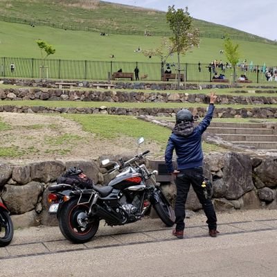 和歌山に生息してるOkaちゃんです！
愛車はkawasakiエリミネーター250V。
今後、イベントなど皆さんとお逢いできる機会を、考えております(^o^)
モトブログもしてるので、良ければチャンネル登録よろしくです( ≧∀≦)